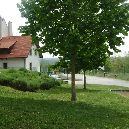 Arnyas Lakopark Appartamento