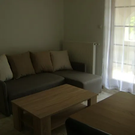 Appartamento Arnyas Lakopark Alsópáhok