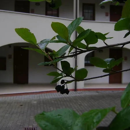 Appartamento Arnyas Lakopark Alsópáhok